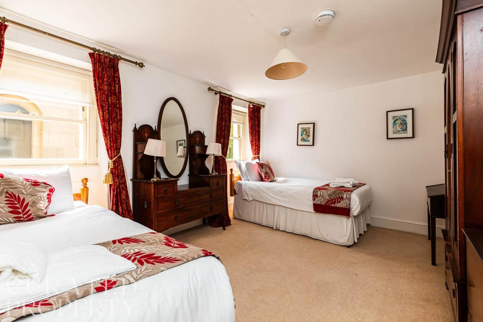 The Admirals House - Central Bath & Free Parking ภายนอก รูปภาพ